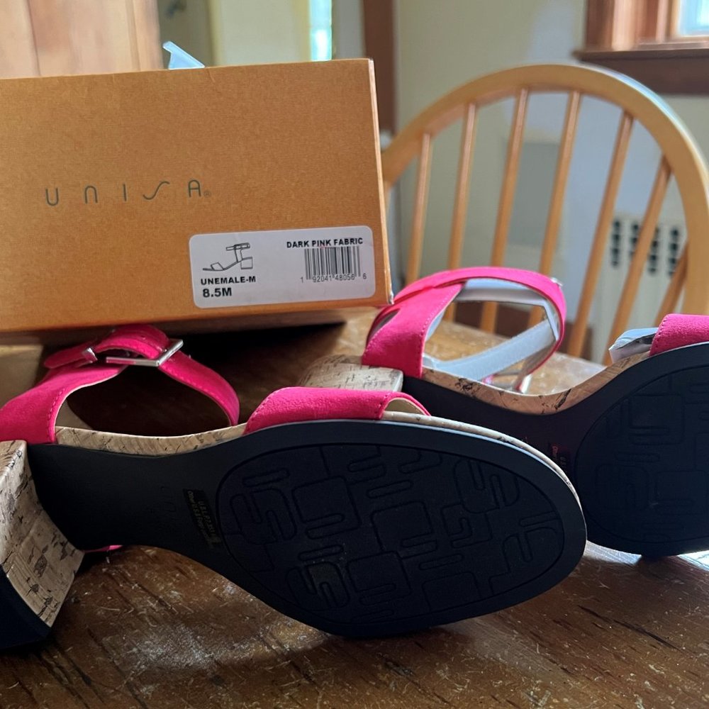 Unisa hot pink suede with cork heal size 8.5 - Picture 2 of 2